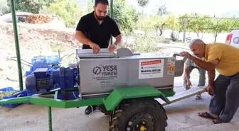 Antalya'da Çiftçilere Üzüm Sıkma Makinesi Desteği