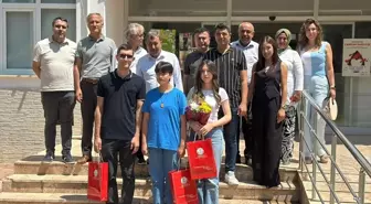 Kumluca'da YKS Başarılı Öğrencilere Ödül Töreni