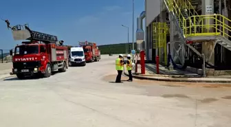 Emet'te Borik Asit Fabrikasında Yangın: 2 İşçi Dumandan Etkilendi
