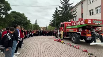 Ladik'te Yeni Eğitim Yılı 'İlk Dersimiz Yeşil Vatan' Etkinlikleriyle Başladı