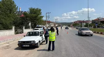 Ladik'te Kurban Bayramı Trafik Denetimi ve İkramlar
