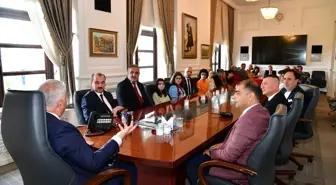 Trabzon Valisi, LGS Türkiye Birincilerini Ağırladı