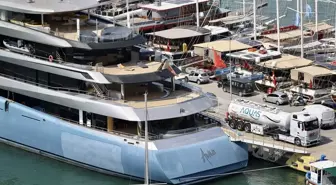 Lüks mega yat 'Aviva' Fethiye'de