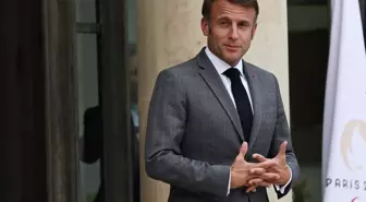 Macron, Vietnam ile Savunma ve Ticaret Alanında İş Birliği Çağrısında Bulundu