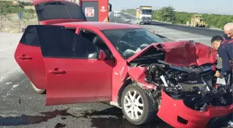 Malatya'da Otomobil Römorka Çarptı: 5 Yaralı
