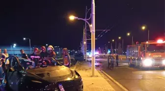 Malatya'da Direğe Çarpan Otomobilde İki Kişi Hayatını Kaybetti