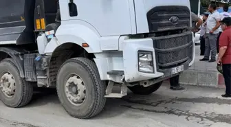 Malatya'da Kamyonun Çarptığı Yaya Ağır Yaralandı