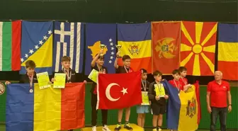 11 Yaşındaki Muhammed Enes Kantik, Balkan Masa Tenisi Şampiyonu Oldu