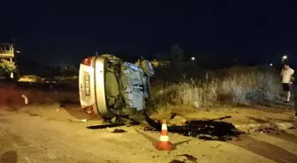 Manavgat'ta Otomobil Kazası: 3 Yaralı