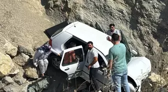 Akhisar'da Menfeze Düşen Otomobilde 12 Yaşındaki Çocuk Hayatını Kaybetti