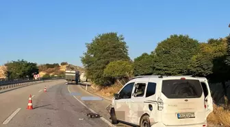 Lastik Değiştirirken Kamyonetin Çarpması Sonucu Çift Hayatını Kaybetti