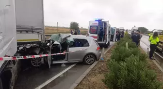 Manisa'da Zincirleme Trafik Kazası: 1 Ölü, 2 Yaralı