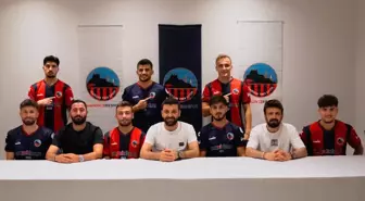 Mardin 1969 Spor'dan 7 Yeni Transfer için İmza Töreni