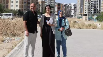 Baba ve Kızı Aynı Günde YKS'ye Girdi
