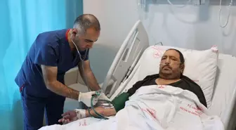 Mardin'de Devasa Böbrek Ameliyatı: 6 Kilogramlık Organ Başarıyla Alındı