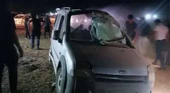 Mardin'de Hafif Ticari Araç Devrildi: 2 Yaralı