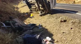 Mardin'de Araç Devrilmesi Sonucu 3 Yaralı