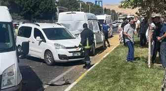 Mardin'de Zincirleme Trafik Kazası: 3 Yaralı