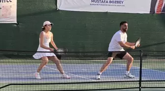 Mardin Artuklu Üniversitesi Öğrencisi Rümeysa Altıntaş, Türkiye Pickleball Şampiyonu Oldu