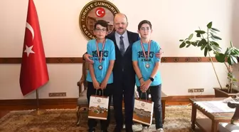 Kastamonu Öğrencileri Uluslararası Robot Yarışmasında Türkiye Birincisi Oldu