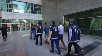 Mersin'de Düzensiz Göçmen Operasyonu: 14 Yakalandı, 4 Kişi Tutuklandı