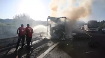 Mersin'de Süt Tankeri Yangını Kontrol Altına Alındı