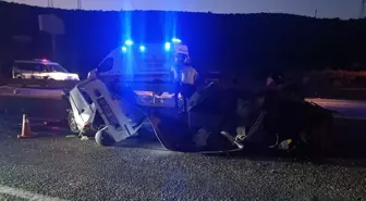 Mersin'de Bariyere Çarpan Otomobilde 1 Kişi Hayatını Kaybetti