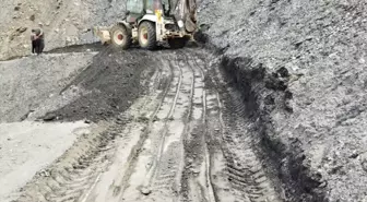 Mersin'de Bozulan Dağ Yollarının Onarımı Başladı