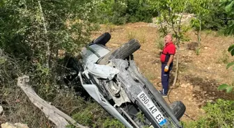 Mersin'de Otomobil Uçuruma Devrildi: 5 Yaralı