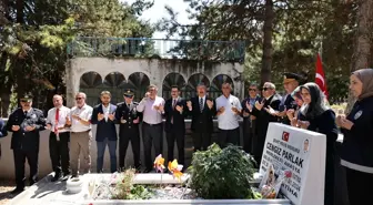 Merzifon'da '15 Temmuz' dolayısıyla şehitlik ziyaret edildi