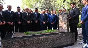Bahçeli, Kurban Bayramı'nda Ülkü Ocakları Vakfını Ziyaret Etti