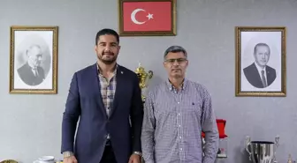 Yusuf Dikeç, Gümüş Madalya Sonrası TGF Başkanı Taha Akgül'ü Ziyaret Etti