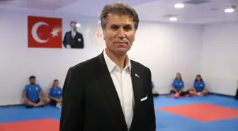Milli sporcular curlingde olimpiyat kotası peşinde