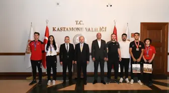 Kastamonu Valisi Meftun Dallı, Milli Tekvandocuları Ağırladı