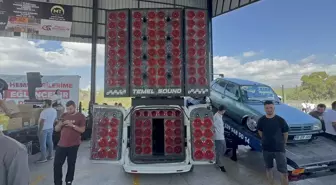Seydikemer Otomobil Festivali'nde Modifiye Araçlar Yüzlerce Tutkunun İlgi Odağı Oldu