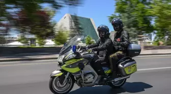 Motosiklet Ambulans Ekipleri Hızla İlk Müdahaleyi Yapıyor