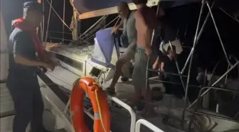 Muğla'da Yelkenli Teknede 28 Düzensiz Göçmen Yakalandı