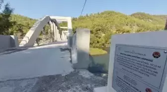 Tarihi Atatürk Köprüsü Restorasyonun Ardından Yeniden Açıldı