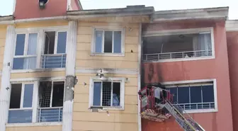 Muş'ta 7 Katlı Binada Yangın: 6 Kişi Hastaneye Kaldırıldı