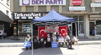 Muş'ta Kaçırılan Çocuklar İçin Ailelerin Eylemi Devam Ediyor