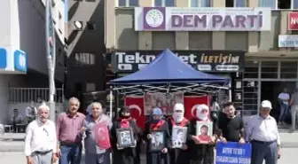 Muş'ta Terör Mağduru Ailelerin Evlat Nöbeti Devam Ediyor
