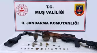 Muş'ta Jandarma Operasyonu: Tarihi Eserler Ele Geçirildi