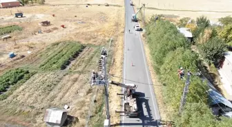 VEDAŞ, Muş'ta Enerji Arzını Sürekli Kılmak İçin Bakım Çalışmaları Yapıyor