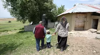 Evlat Hasreti 30 Yıl Sonra Bitti: Araz Aileye Katıldı