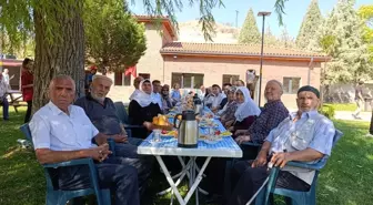 Nallıhan'da şehit aileleri düzenlenen etkinlikte bir araya geldi