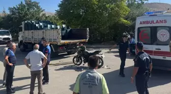 Nallıhan'da Motosiklet Kazası: Sürücü Ağır Yaralandı