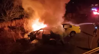 Nevşehir'de Kavşakta Otomobil Çarpışması: İki Sürücü Yaralandı