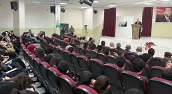 Nevşehir'de ilmihal yarışmasında dereceye giren öğrenciler ödüllendirildi