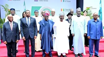 ECOWAS'ın 50. Kuruluş Yıl Dönümü Nijerya'da Kutlandı