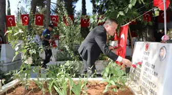 Nizip'te bayramlaşma programı düzenlendi